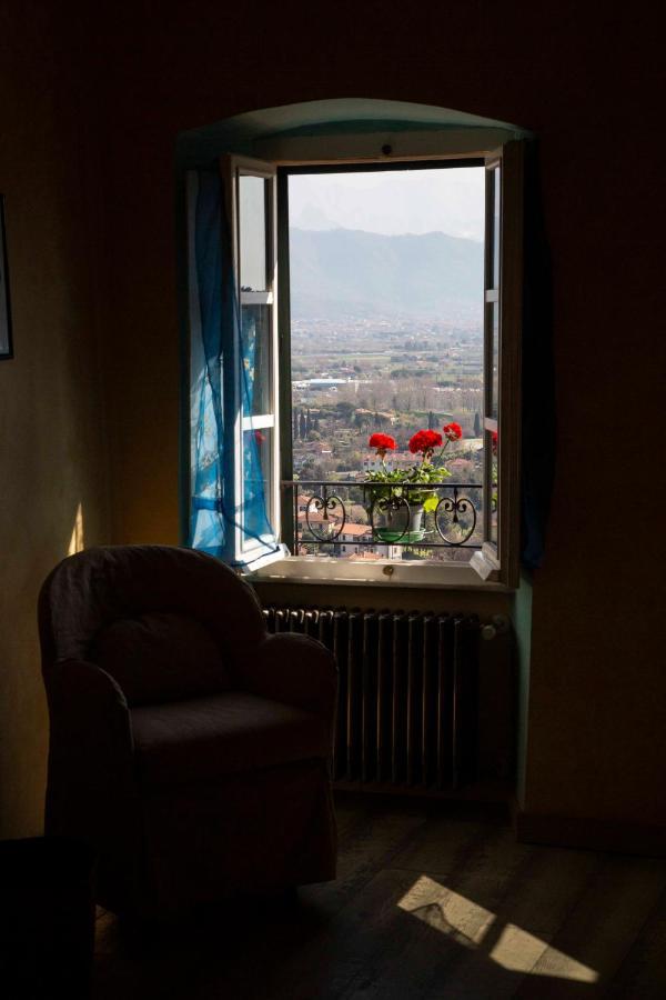 Casa Vacanze Le Tre Casette Ameglia Buitenkant foto
