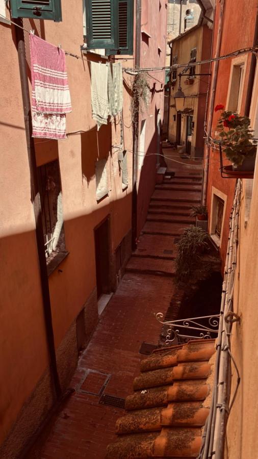 Casa Vacanze Le Tre Casette Ameglia Buitenkant foto